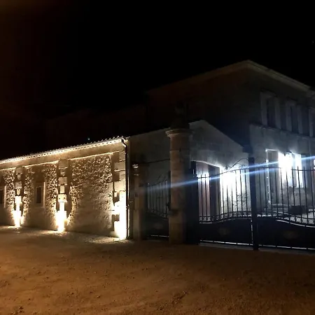 Gite & Spa Chateau Lagrange Les Tours Cubzac-les-Ponts Exterior photo